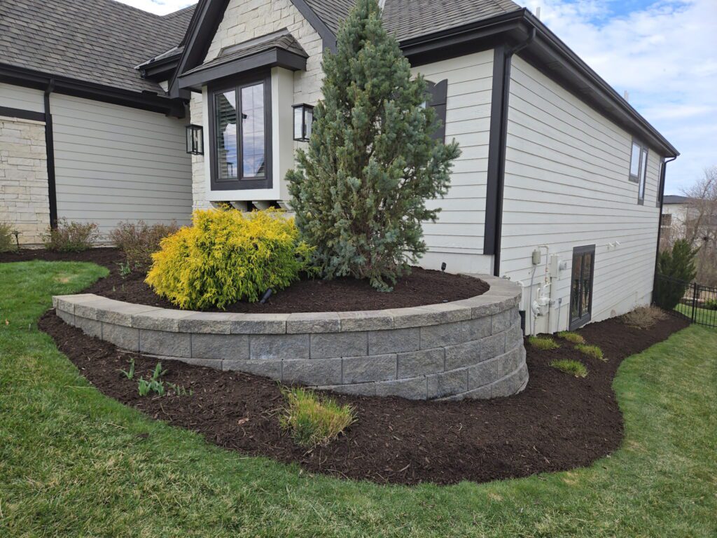 white house with fresh mulching services