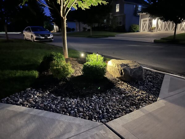 6 Important Landscape Lighting Maintenance Tips